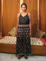 Indian girls - Hot mature Indian chick - XXX Dessert - Picture 3