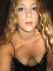 Hotties on cam tease and please you