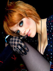 Real alternative girl who likes to get naughty on cam