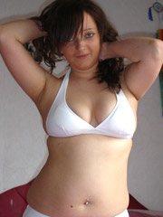 Man hard fucks mega fat lady in bed.