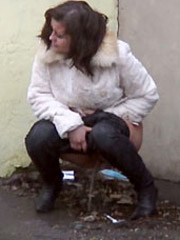 French chick gets drenched in piss