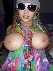 Non nude gfs big tits