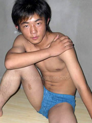 18 year old fucks his virgin friends tight ass