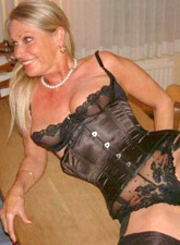 Amateur milfs from around give blowjobs