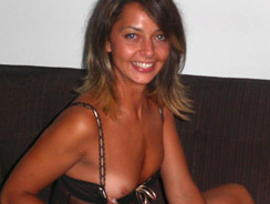 Amateur wives getting naughty